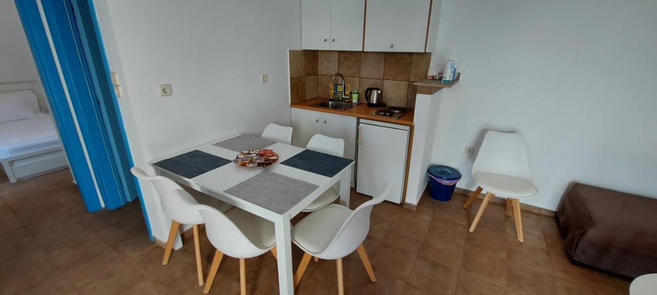 Muses Seaside Villas Parálion Ástros 外观 照片