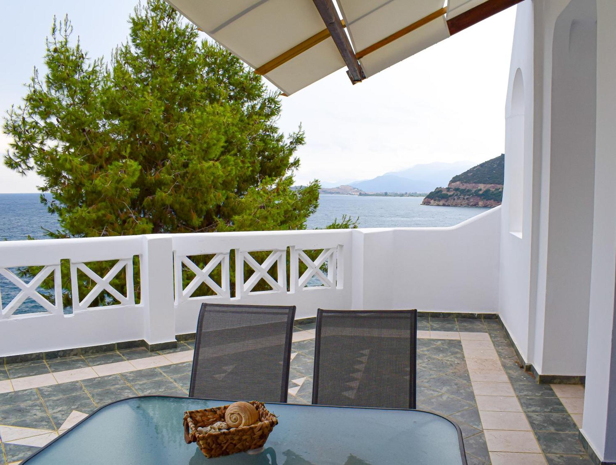 Muses Seaside Villas Parálion Ástros 外观 照片
