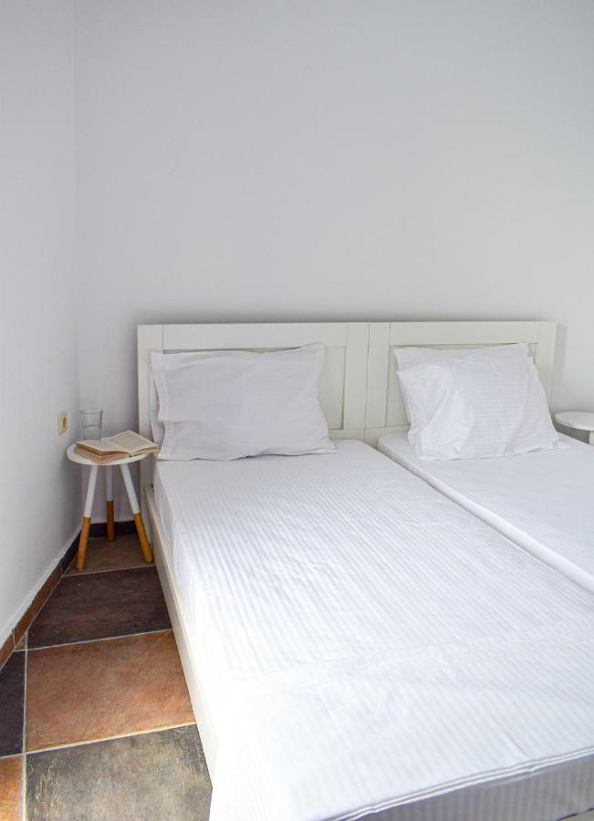 Muses Seaside Villas Parálion Ástros 外观 照片